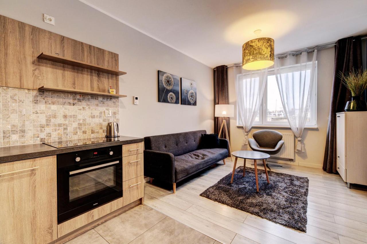 Allure Nautica Aparthotel Szczecin Bagian luar foto