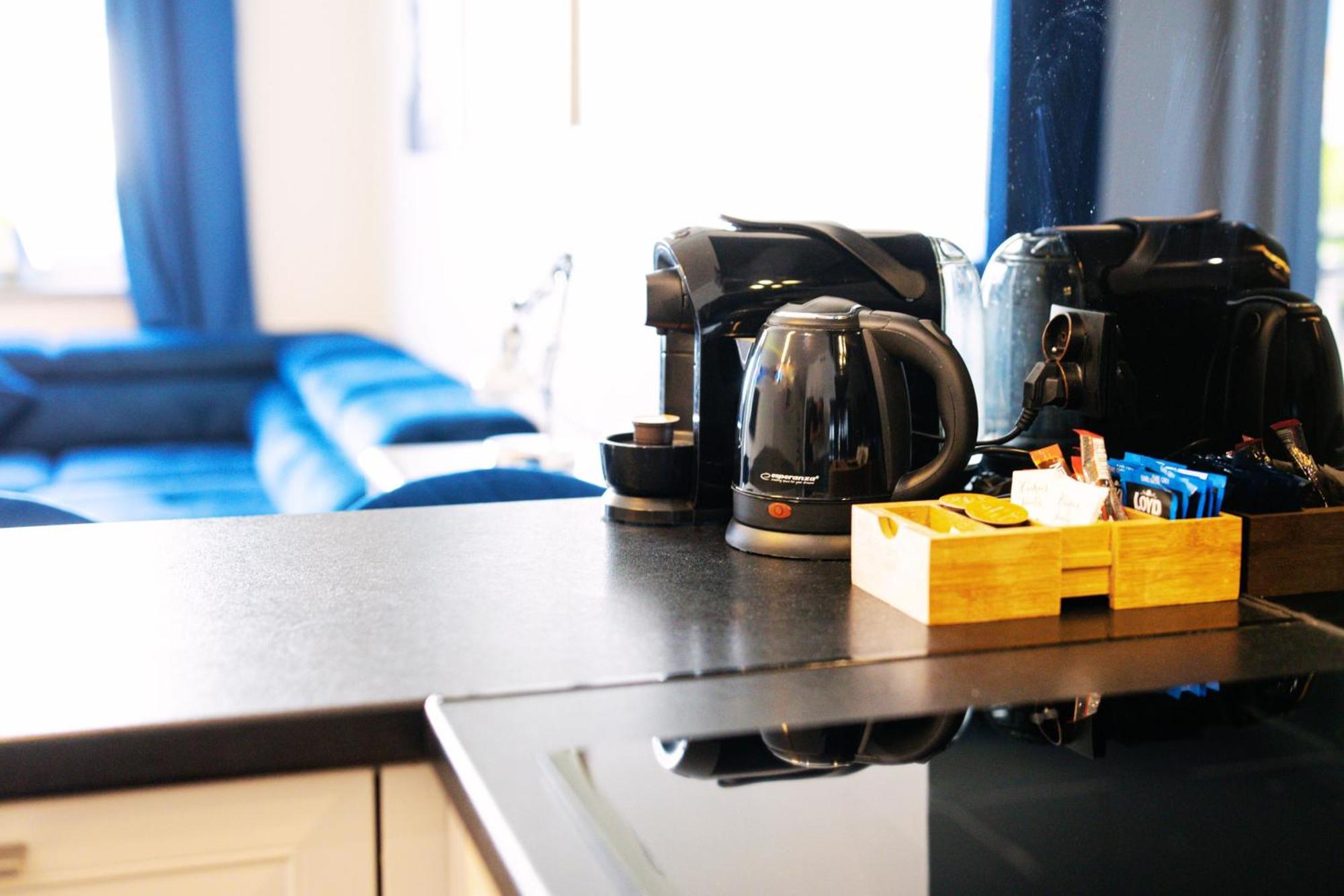 Allure Nautica Aparthotel Szczecin Bagian luar foto