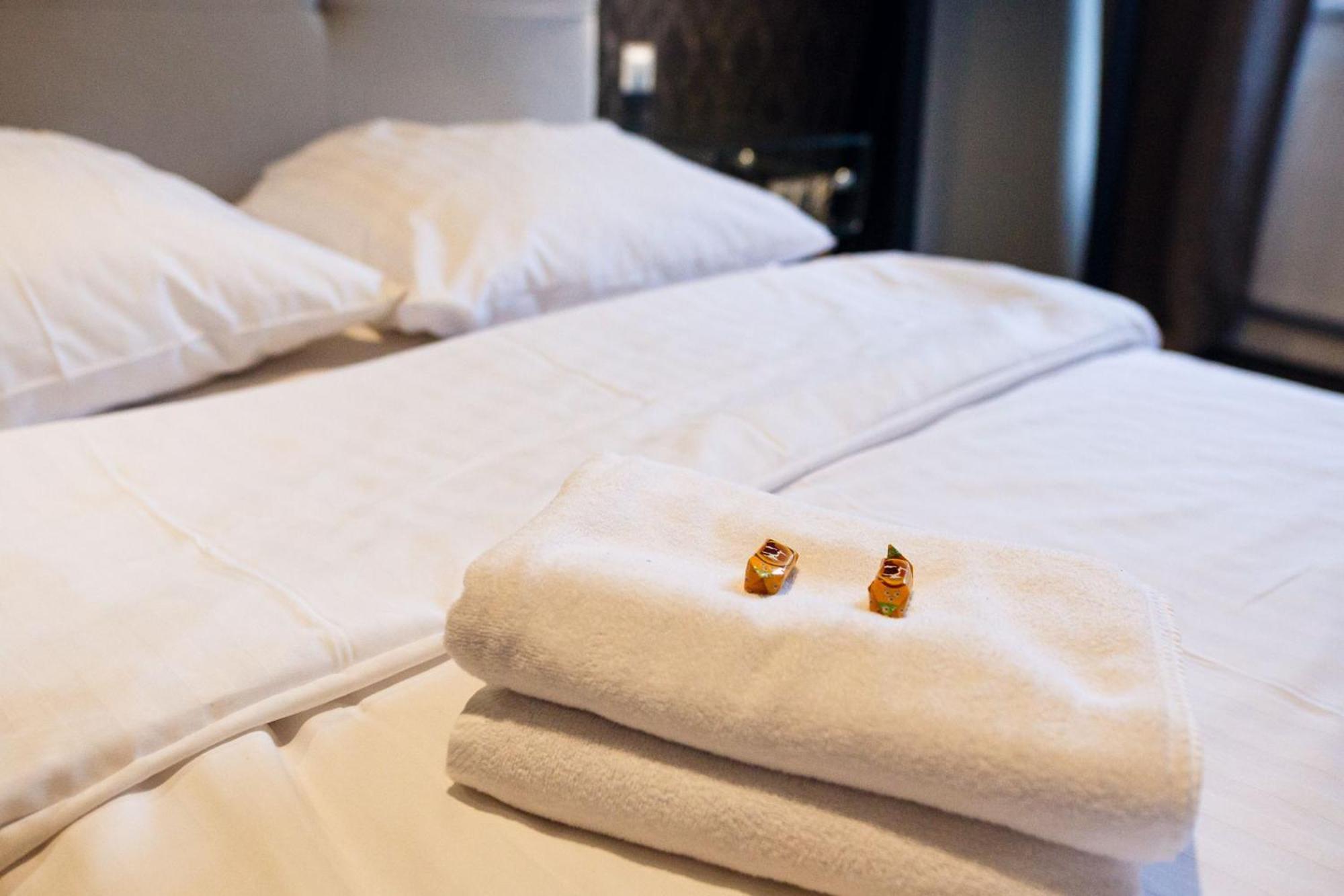 Allure Nautica Aparthotel Szczecin Bagian luar foto